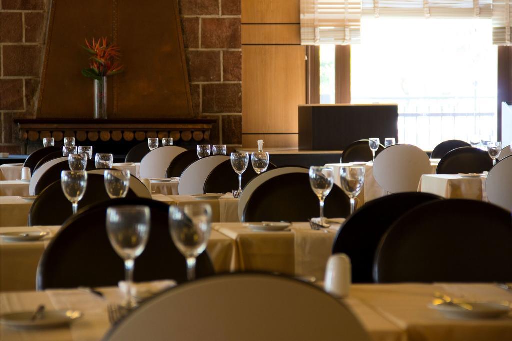 Turismo Hotel Casino Corrientes Esterno foto